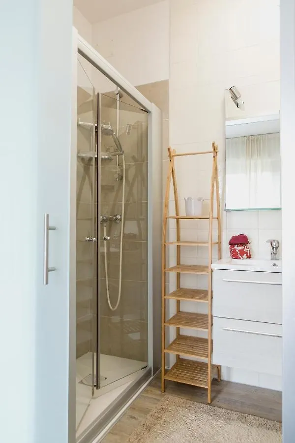 Casa Ginev Room & Apartments Bardolino