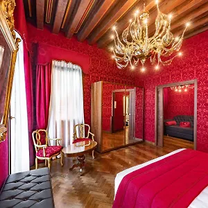 palazzo-san-lorenzo.hotelslidodijesolo.com/