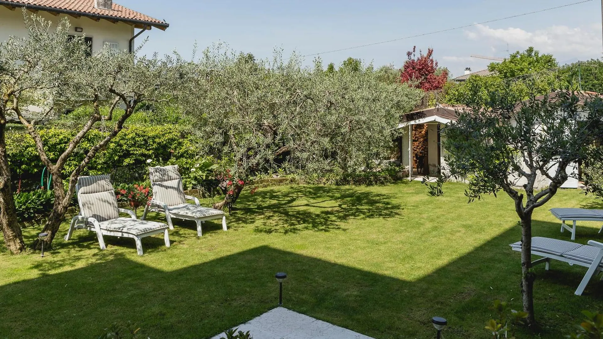 Casa Ginev Room & Apartments 0*, Bardolino Italy